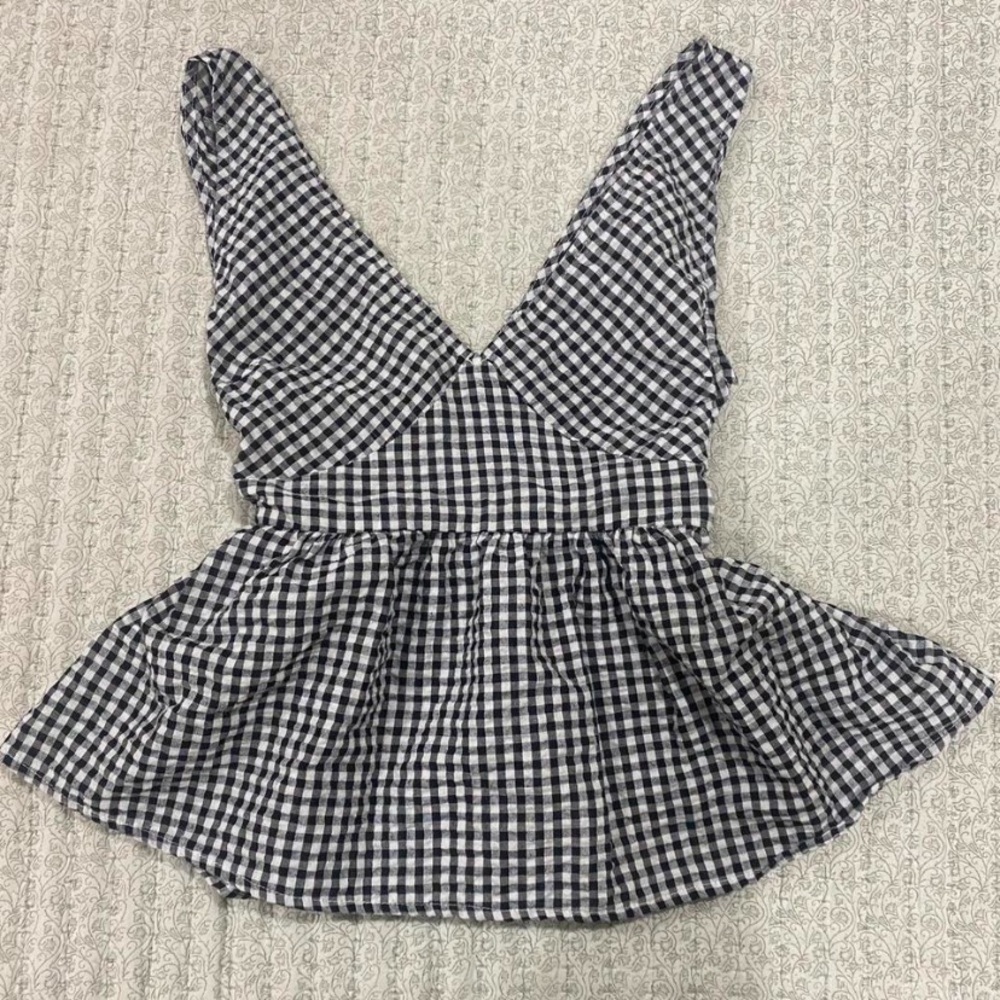 Source Unknown Black and White Checkered Crop Top